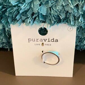 Puravida 🐚 mother of pearl wave ring